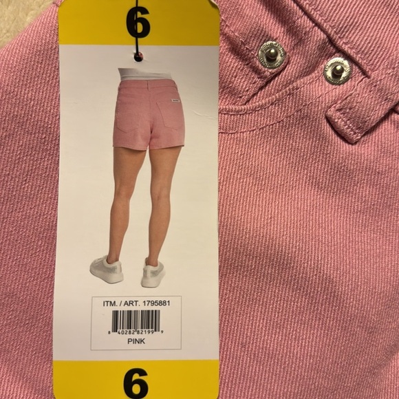 Juicy Couture Pink Women's Shorts size 6 - Picture 6 of 6